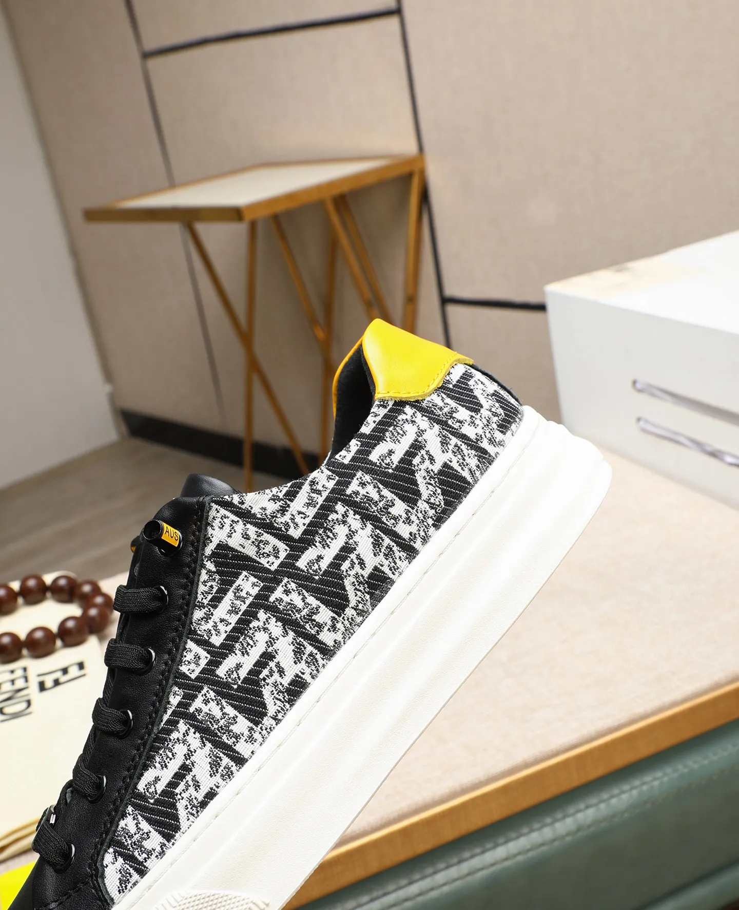 Men's shoes 💰400🕷🕷[FENDI] Fendi fashionable casual men's shoes 🇨🇳Original official website 1:1 model opening, new models are available first 💯Not high-profile but avant-garde, simple About low-key and fashionable, super versatile style 🌿 Made of original cowhide ➕ Pigskin lining 🎋 The version is comfortable on the feet, so rigorous for any small place, and the workmanship is first-class 🍍38-44 Large quantities in stock